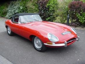 Jaguar E-Type photo