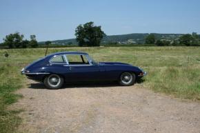 Jaguar E-Type photo