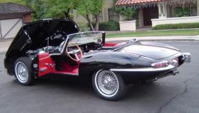 Jaguar E-Type photo