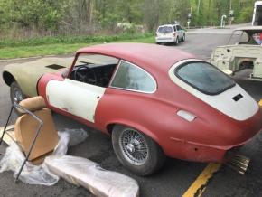 Jaguar E-Type photo