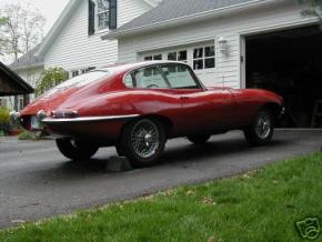 Jaguar E-Type photo