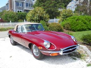 Jaguar E-Type photo