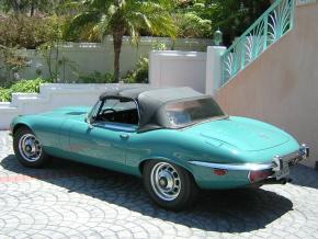 Jaguar E-Type photo