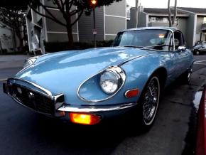 Jaguar E-Type photo