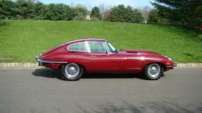 Jaguar E-Type photo