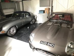 Jaguar E-Type photo