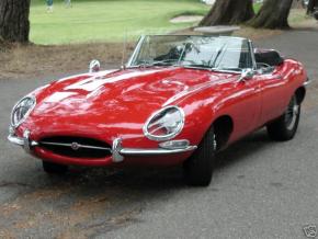 Jaguar E-Type photo