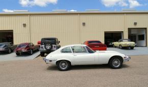 Jaguar E-Type photo