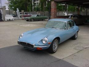 Jaguar E-Type photo