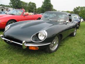 Jaguar E-Type photo