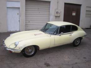 Jaguar E-Type photo