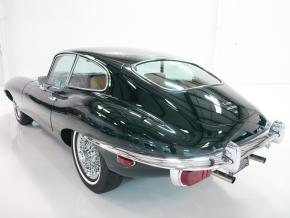 Jaguar E-Type photo