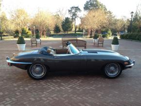 Jaguar E-Type photo