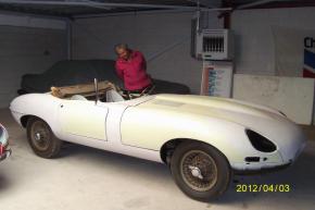 Jaguar E-Type photo