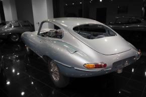 Jaguar E-Type photo