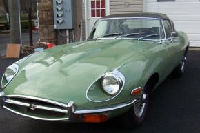 Jaguar E-Type photo