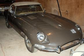 Jaguar E-Type photo