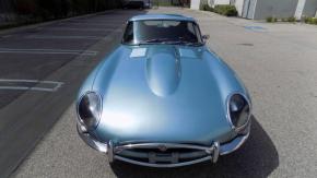 Jaguar E-Type photo