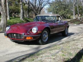 Jaguar E-Type photo