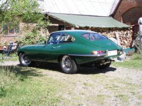 Jaguar E-Type photo