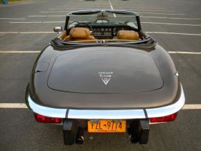 Jaguar E-Type photo