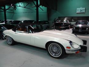 Jaguar E-Type photo