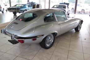 Jaguar E-Type photo