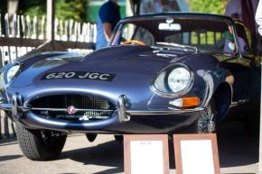 Jaguar E-Type photo