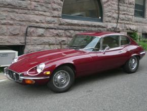 Jaguar E-Type photo