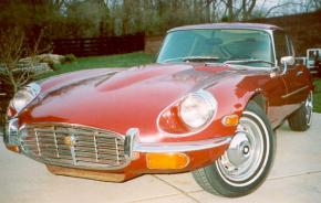 Jaguar E-Type photo