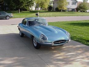 Jaguar E-Type photo