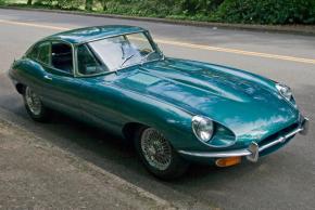 Jaguar E-Type photo