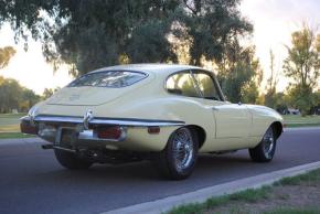 Jaguar E-Type photo