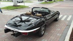 Jaguar E-Type photo