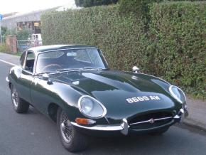 Jaguar E-Type photo