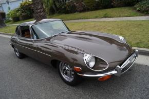 Jaguar E-Type photo