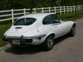 Jaguar E-Type photo