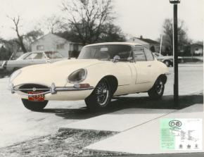 Jaguar E-Type photo