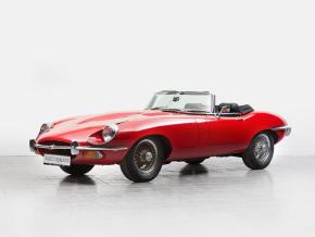 Jaguar E-Type photo