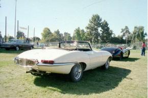 Jaguar E-Type photo