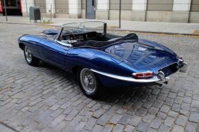 Jaguar E-Type photo