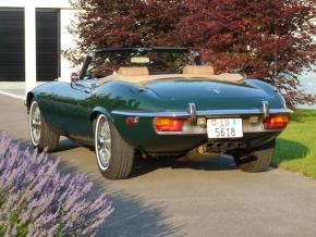 Jaguar E-Type photo