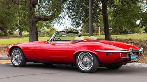 Jaguar E-Type photo