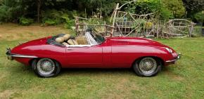 Jaguar E-Type photo