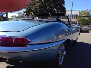 Jaguar E-Type photo