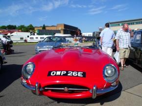 Jaguar E-Type photo