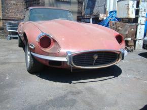 Jaguar E-Type photo