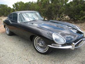 Jaguar E-Type photo