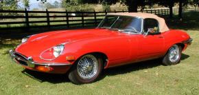 Jaguar E-Type photo