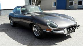 Jaguar E-Type photo